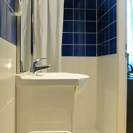 Le Moliere Aparthotel